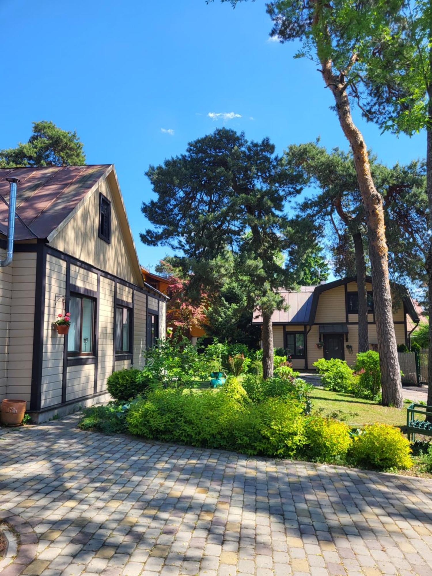 Апартаменты Sunnyhouse Юрмала Экстерьер фото